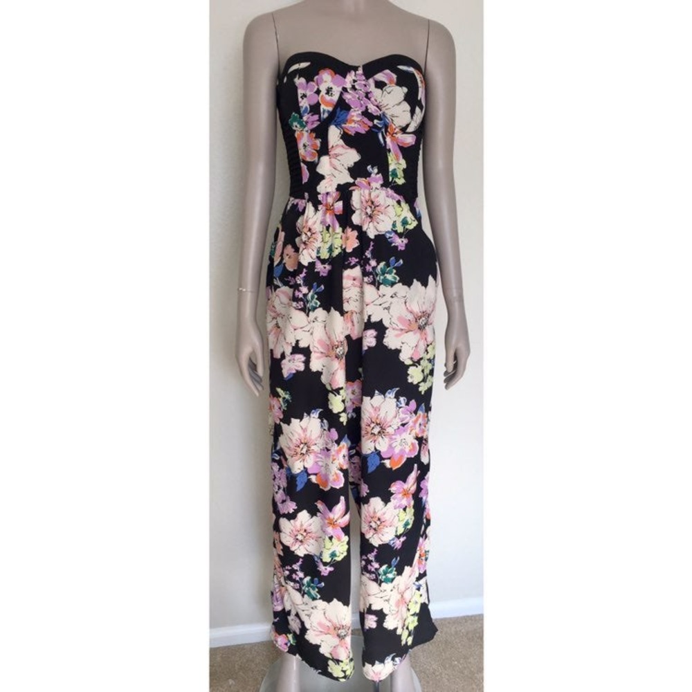 Band of gypsies floral sleeveless jumpsuit size small